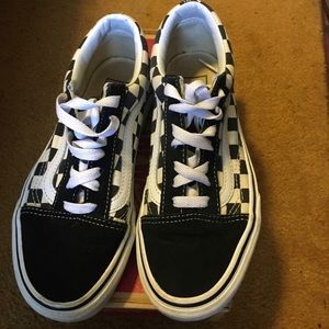 Checkered Old Skool Vans